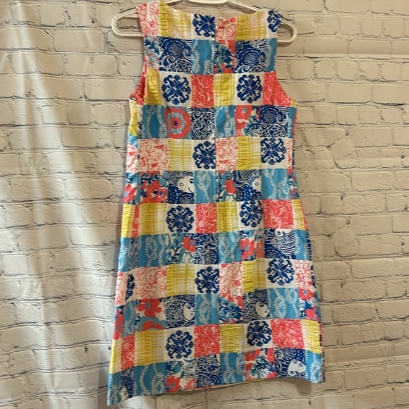 Lily Pulitzer Patchwork Embroidered Shift Dress SZ 4 - Picture 3 of 7